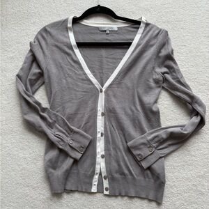 Net City lavender Gray and White V-Neck Cardigan